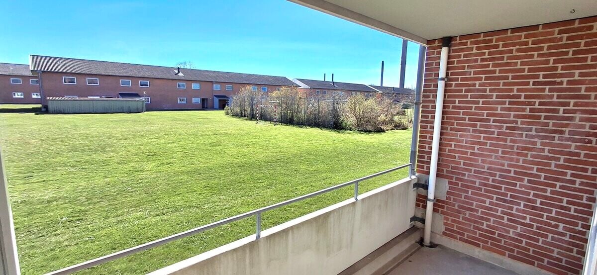 2-room apartment in Frederikshavn image 5