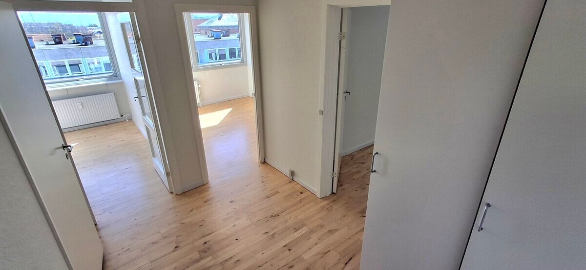 2-room apartment in Frederikshavn image 5