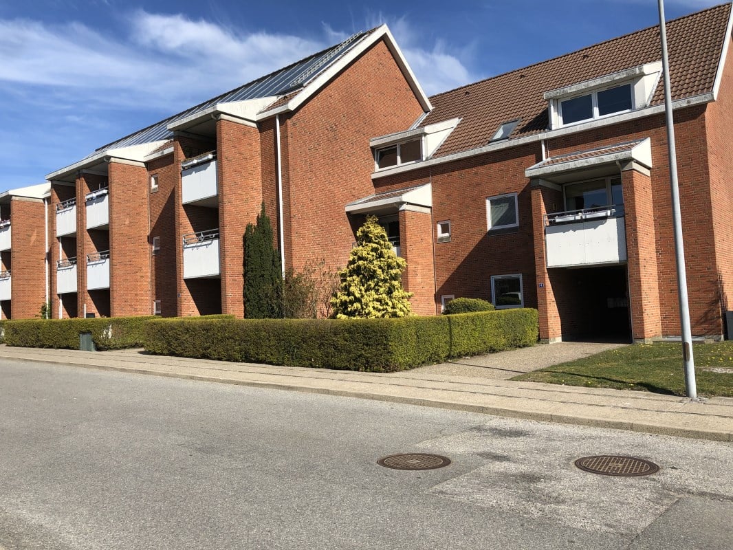 2-room apartment in Frederikshavn image 5