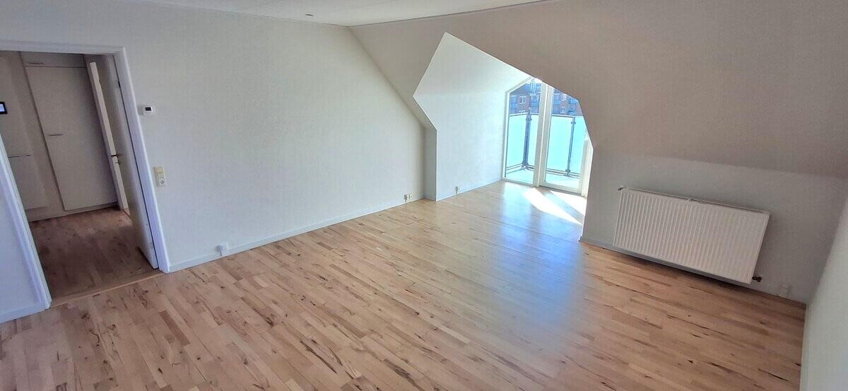 2-room apartment in Frederikshavn image 3
