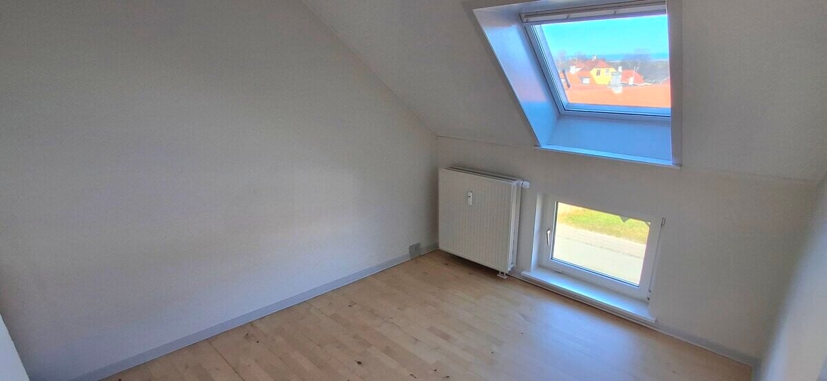 2-room apartment in Frederikshavn image 4