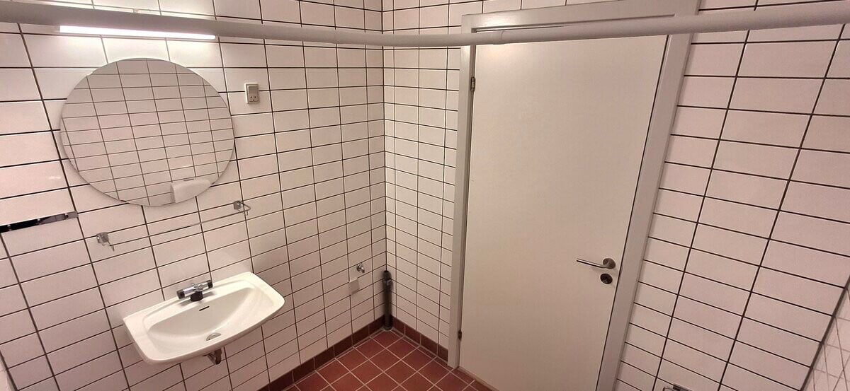 2-room apartment in Frederikshavn image 4