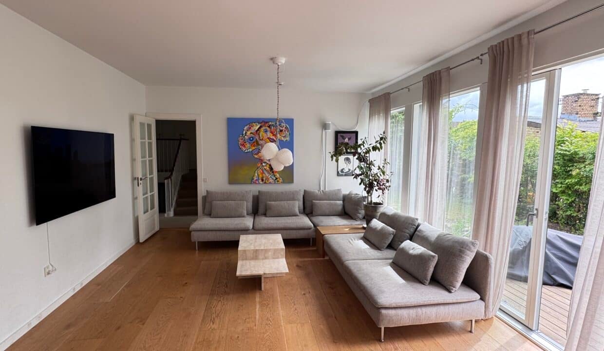 Møbleret hus med skøn have | Rødovre billede 6